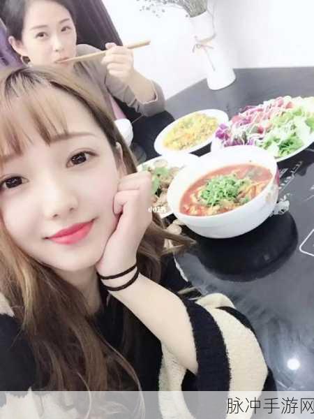 美女拔萝卜原声不带歌词没有马赛克:1. 美女轻松掘菜,展现田园生活之乐