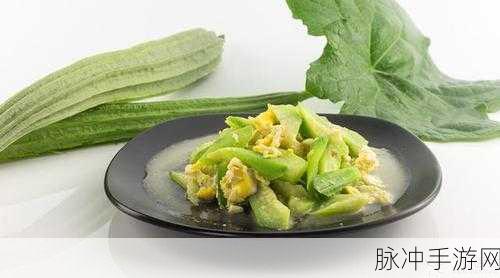 丝瓜秋葵草莓香蕉榴莲绿大全:1. 丝瓜与秋葵的奇妙搭配,营养满分