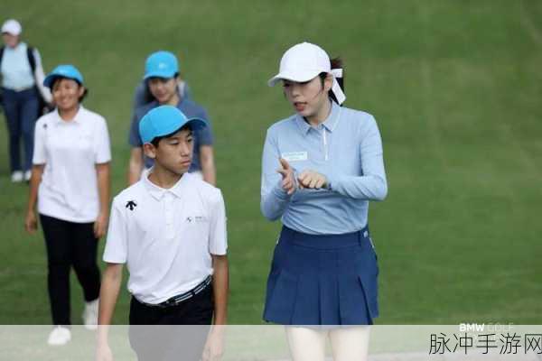 冯珊珊户外极限挑战任务:1. 冯珊珊挑战极限,勇攀户外巅峰之路
