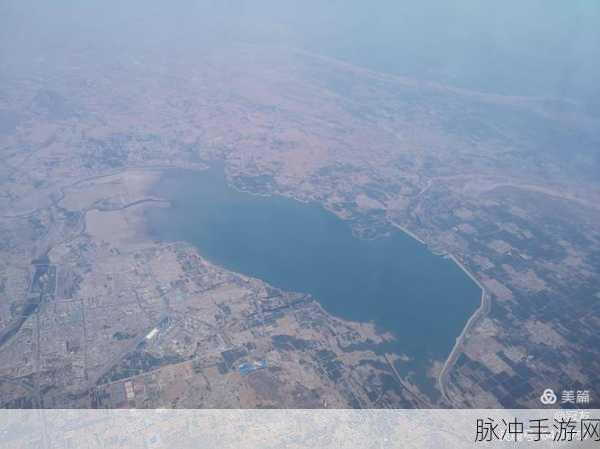 白夜迷航,翱翔天际,探索无尽飞行乐趣